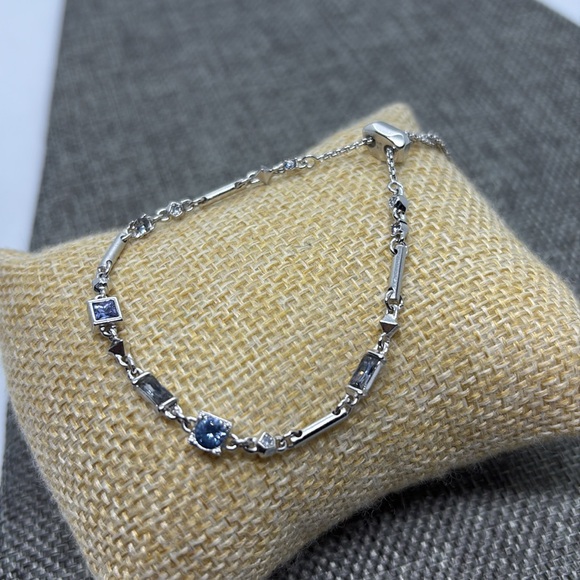 Kendra Scott Blue Stone Adjustable Bracelet - Picture 6 of 6